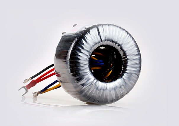Insulated winding detail of an isolation transformer